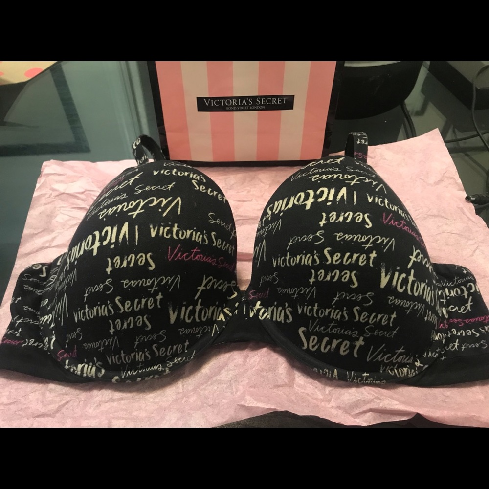 Victoria's Secret Perfect Shape Push-Up Bra size 38D.